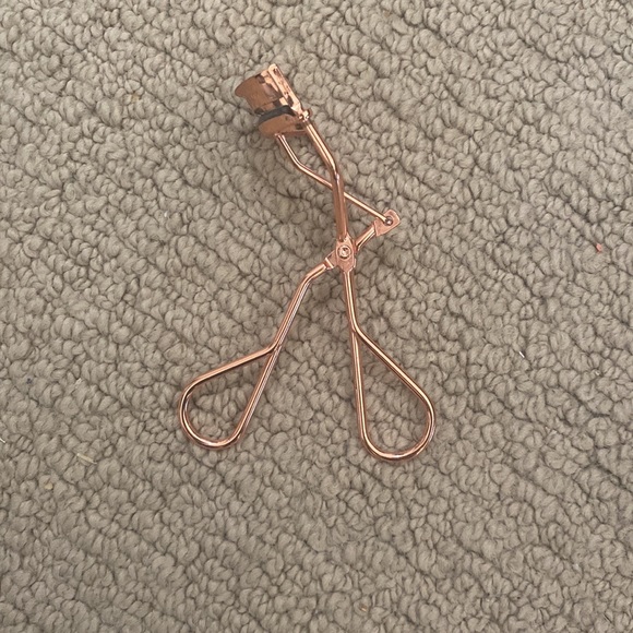 Rose Gold Eyelash Curler - Picture 10 of 10
